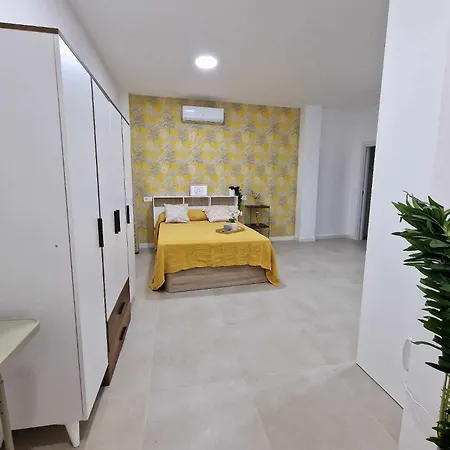 Appartement Cathedral District Loft With Full Kitchen *